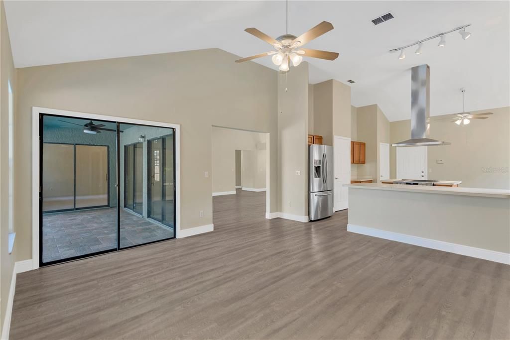 Active With Contract: $440,000 (4 beds, 2 baths, 2155 Square Feet)