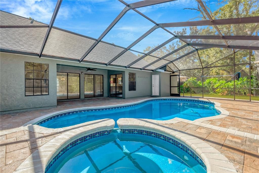 Active With Contract: $440,000 (4 beds, 2 baths, 2155 Square Feet)