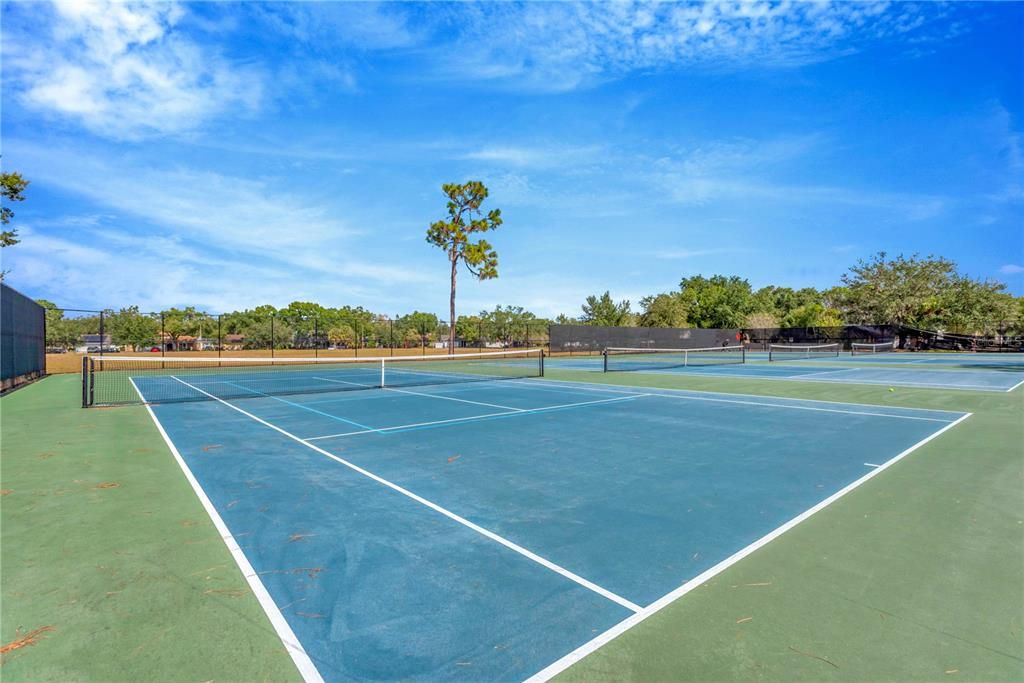 Active With Contract: $440,000 (4 beds, 2 baths, 2155 Square Feet)