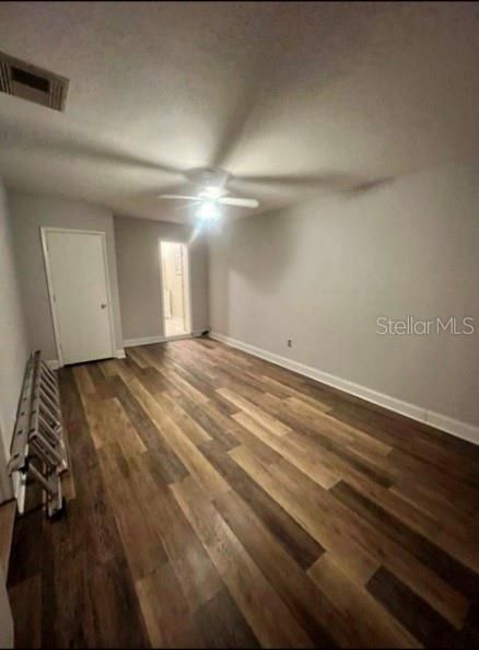 For Sale: $350,000 (3 beds, 2 baths, 1140 Square Feet)