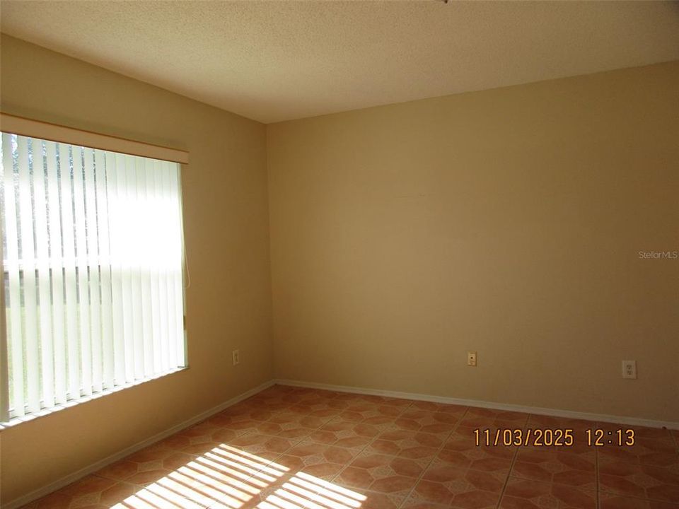 出租: $1,850 (2 贝兹, 2 浴室, 1005 平方英尺)