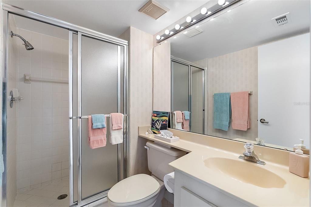 For Sale: $509,000 (2 beds, 2 baths, 1255 Square Feet)