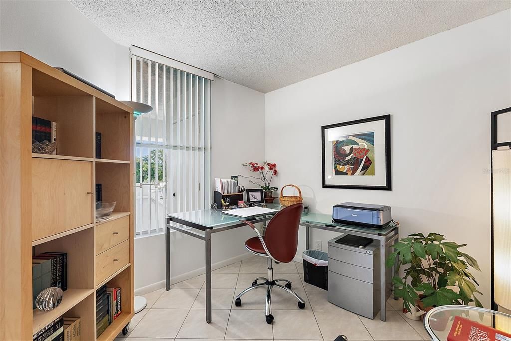 For Sale: $509,000 (2 beds, 2 baths, 1255 Square Feet)