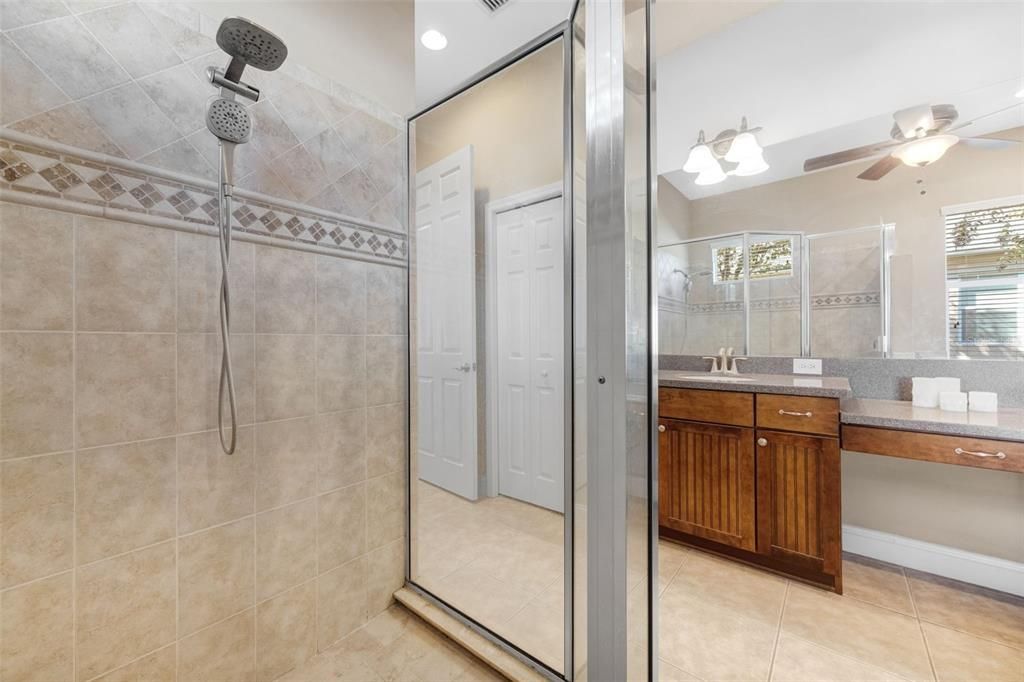 For Sale: $611,000 (4 beds, 3 baths, 3226 Square Feet)