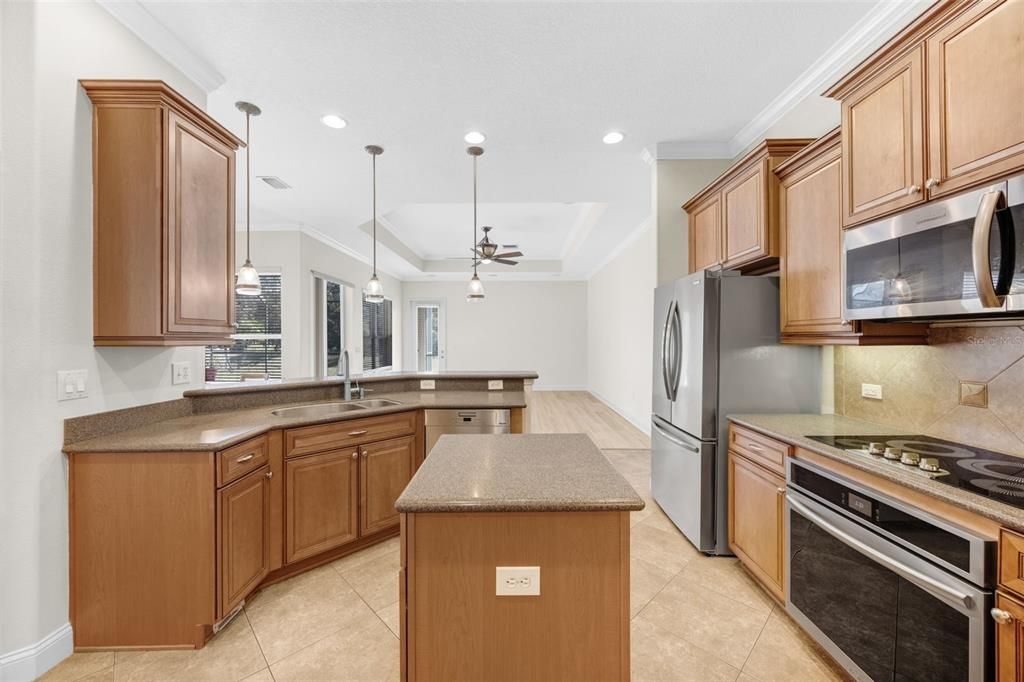 For Sale: $611,000 (4 beds, 3 baths, 3226 Square Feet)