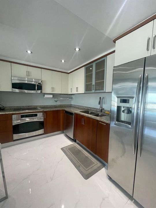 En Renta: $4,650 (1 camas, 2 baños, 955 Pies cuadrados)