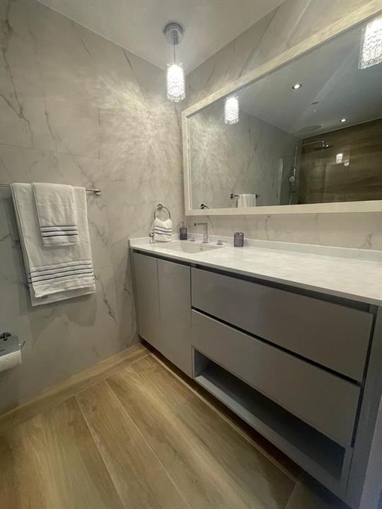 En Renta: $4,650 (1 camas, 2 baños, 955 Pies cuadrados)