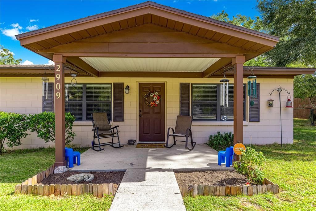 For Sale: $214,900 (3 beds, 1 baths, 1404 Square Feet)