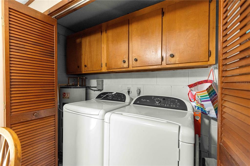 For Sale: $214,900 (3 beds, 1 baths, 1404 Square Feet)