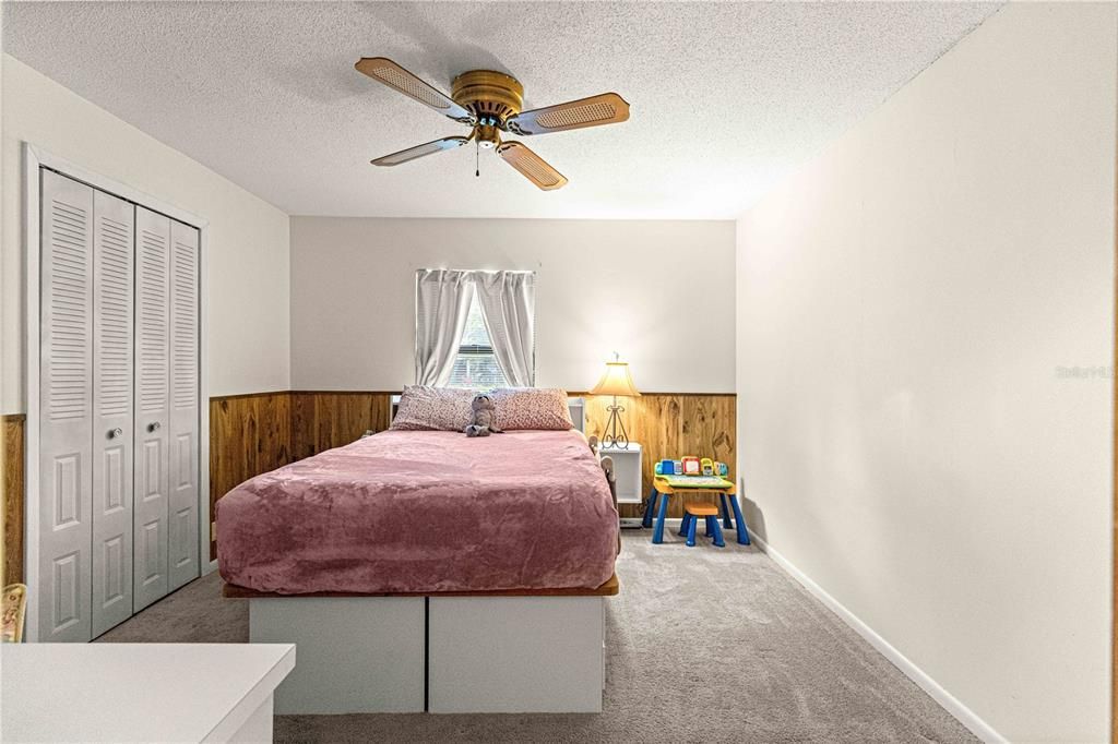 For Sale: $214,900 (3 beds, 1 baths, 1404 Square Feet)