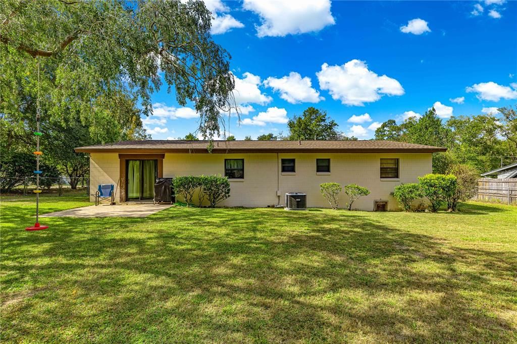 For Sale: $214,900 (3 beds, 1 baths, 1404 Square Feet)