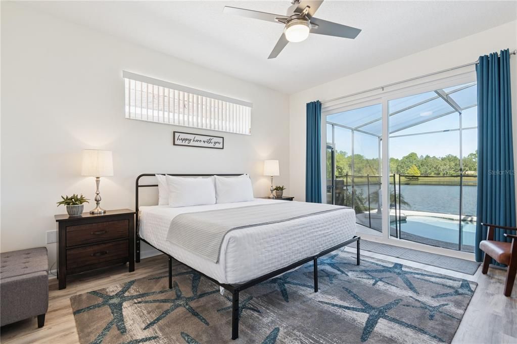 Active With Contract: $459,900 (4 beds, 2 baths, 1728 Square Feet)