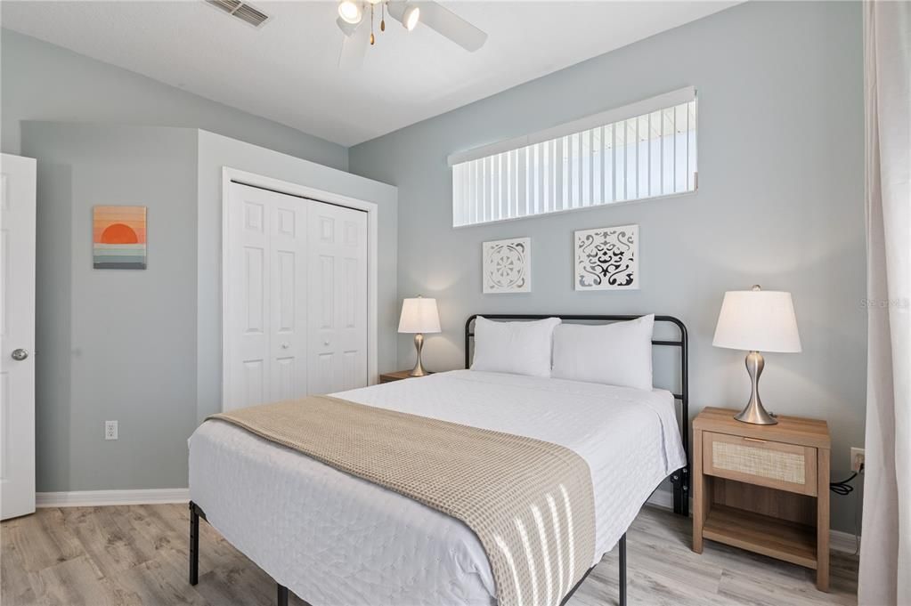 Active With Contract: $459,900 (4 beds, 2 baths, 1728 Square Feet)