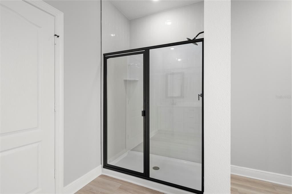 For Sale: $484,900 (4 beds, 2 baths, 2096 Square Feet)