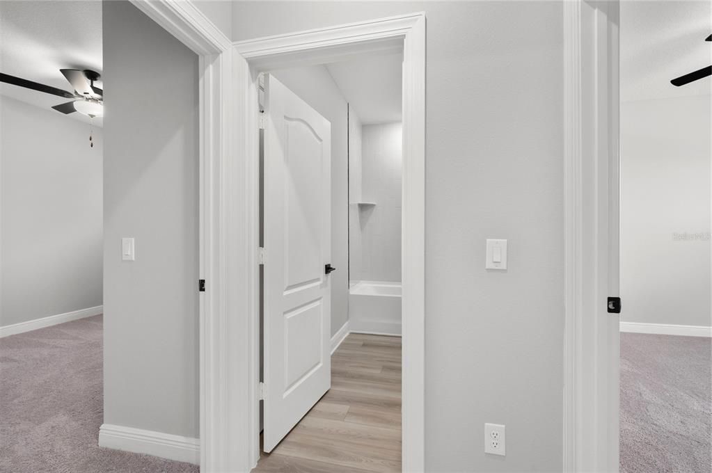 For Sale: $484,900 (4 beds, 2 baths, 2096 Square Feet)