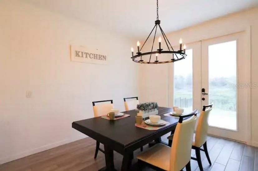 For Sale: $549,000 (5 beds, 4 baths, 2796 Square Feet)