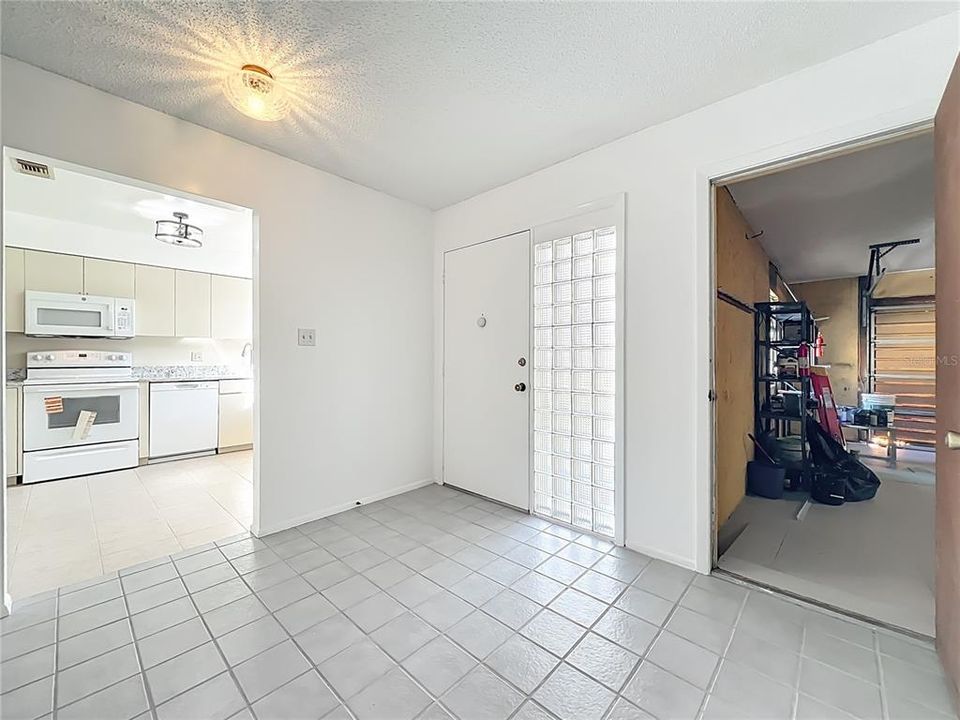 For Sale: $415,000 (3 beds, 2 baths, 1576 Square Feet)