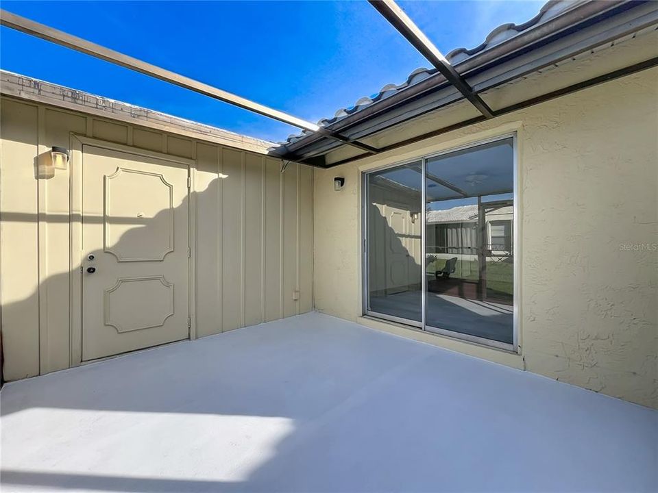 For Sale: $415,000 (3 beds, 2 baths, 1576 Square Feet)