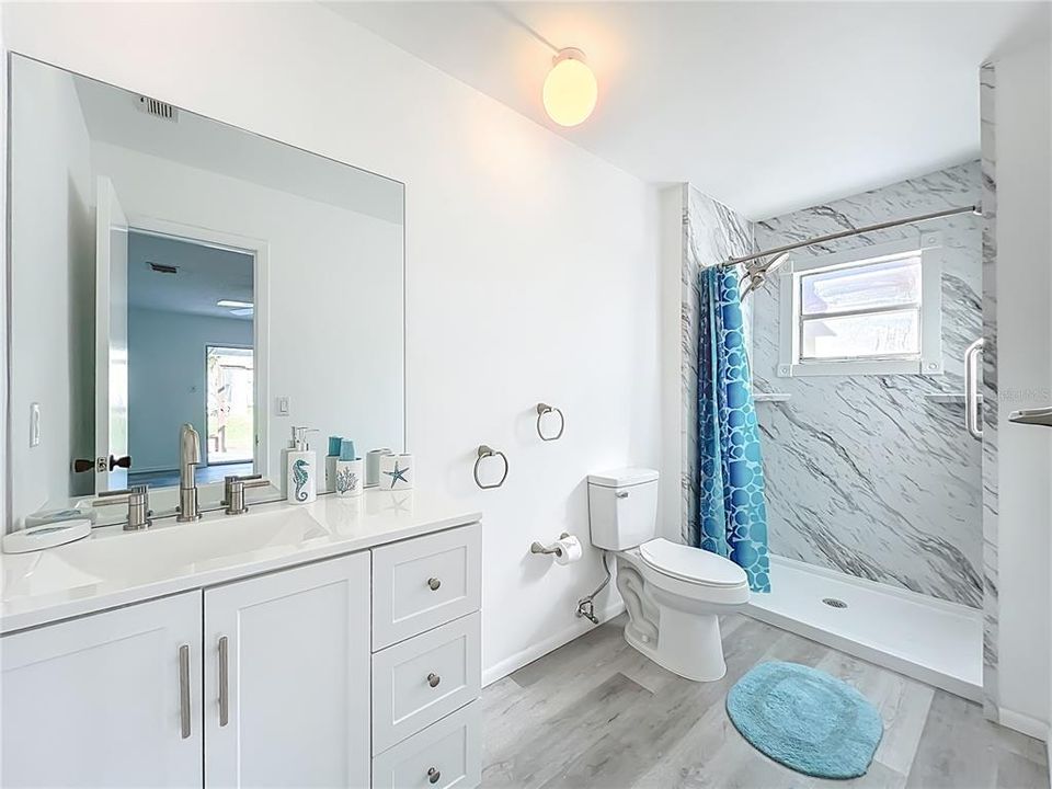 For Sale: $415,000 (3 beds, 2 baths, 1576 Square Feet)