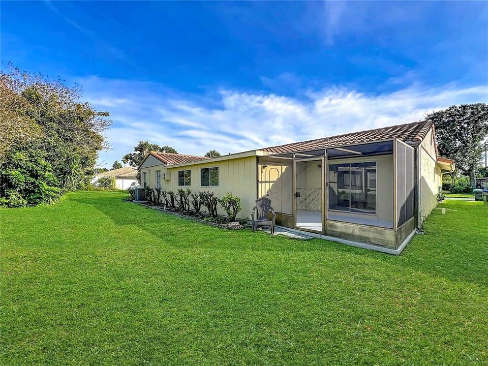 For Sale: $415,000 (3 beds, 2 baths, 1576 Square Feet)