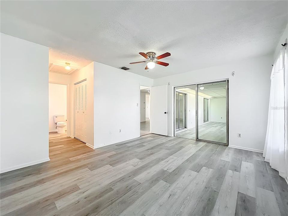 For Sale: $415,000 (3 beds, 2 baths, 1576 Square Feet)