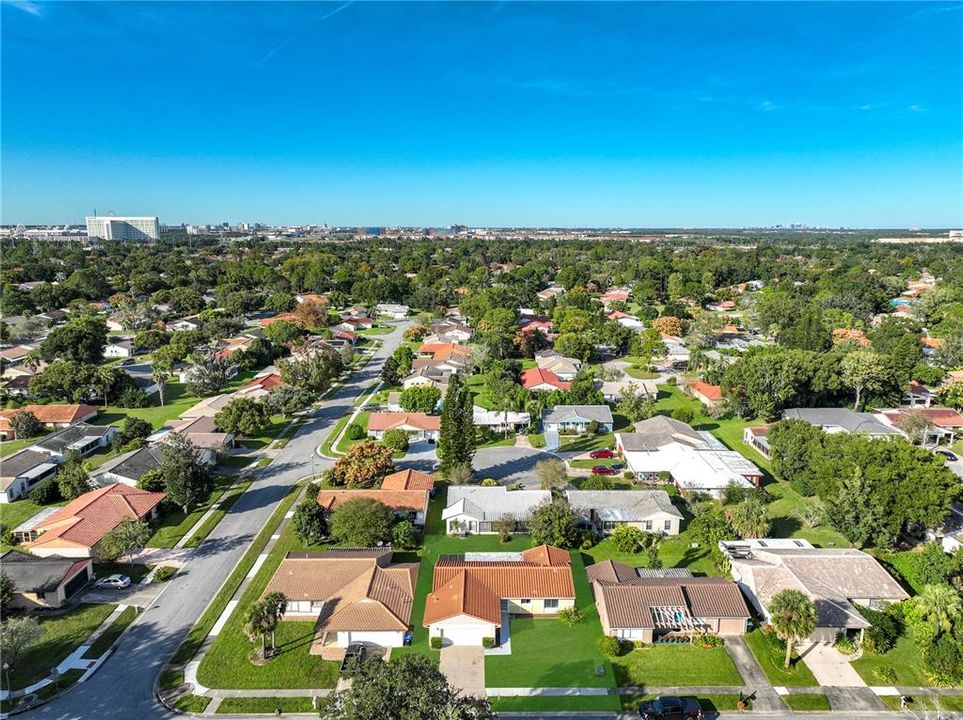 For Sale: $415,000 (3 beds, 2 baths, 1576 Square Feet)