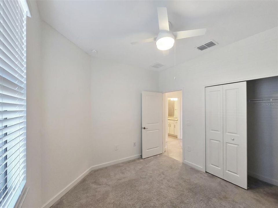 В аренду: $2,800 (2 спален, 2 ванн, 1557 Квадратных фут)