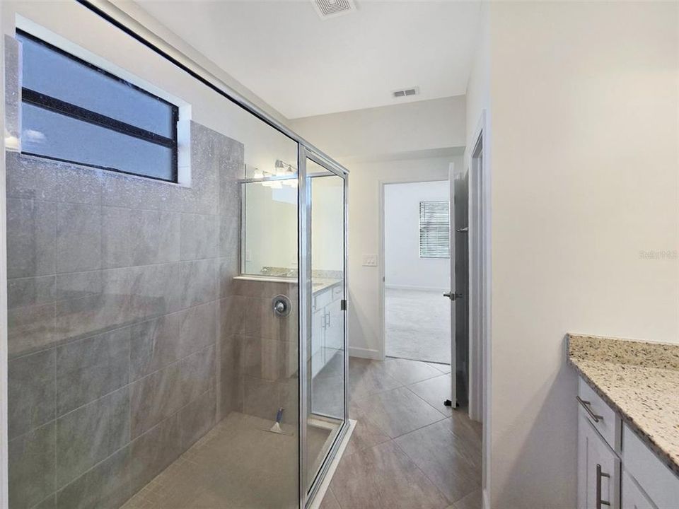 В аренду: $2,800 (2 спален, 2 ванн, 1557 Квадратных фут)