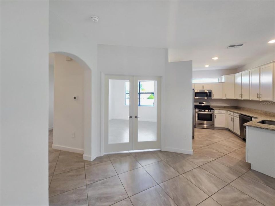 В аренду: $2,800 (2 спален, 2 ванн, 1557 Квадратных фут)