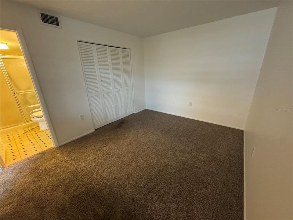 En Venta: $190,000 (2 camas, 2 baños, 940 Pies cuadrados)