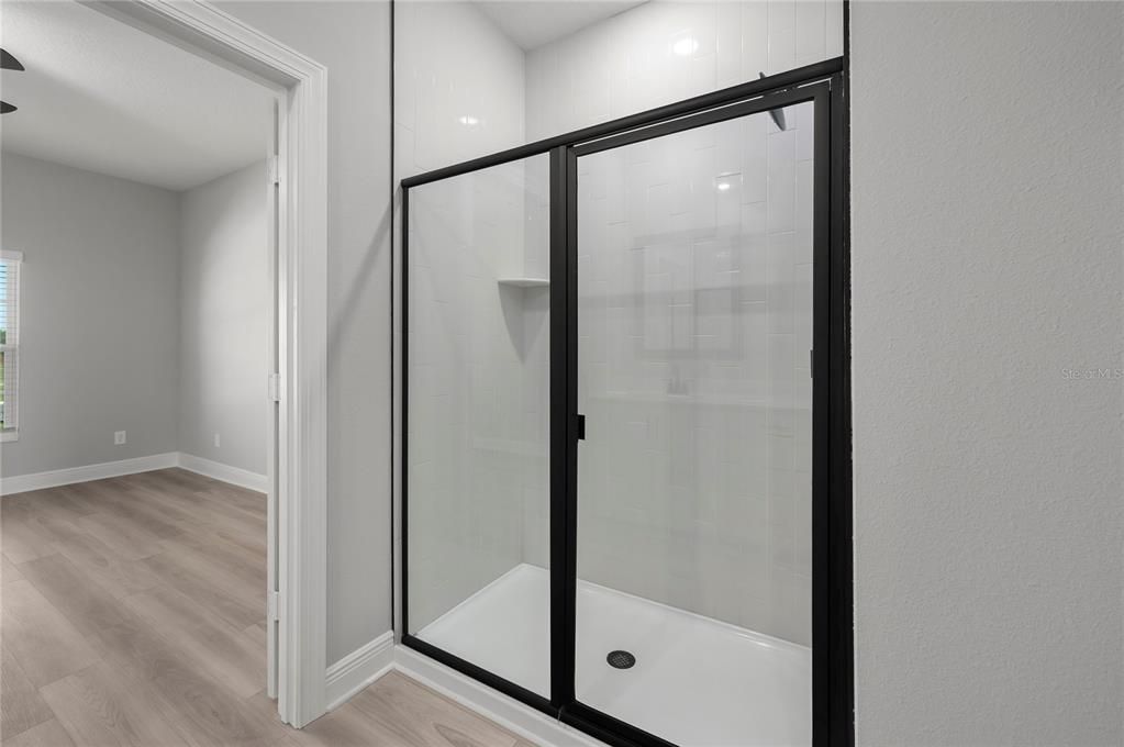 For Sale: $498,900 (4 beds, 2 baths, 2194 Square Feet)