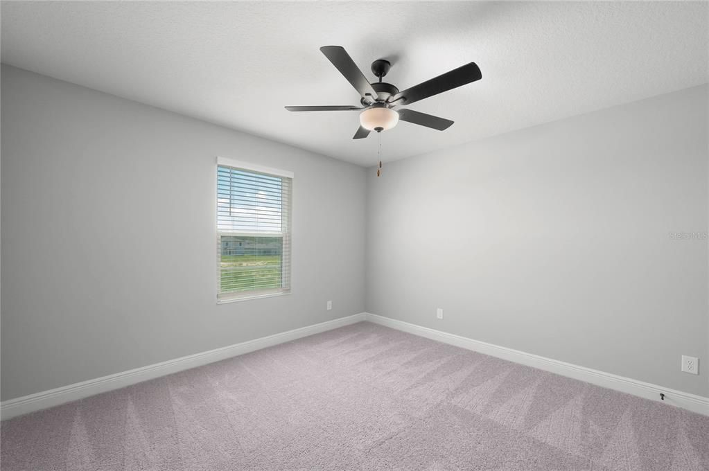 For Sale: $498,900 (4 beds, 2 baths, 2194 Square Feet)