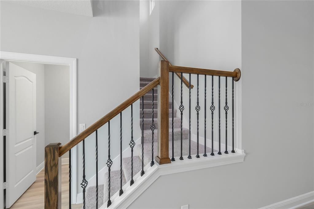 For Sale: $498,900 (4 beds, 2 baths, 2194 Square Feet)