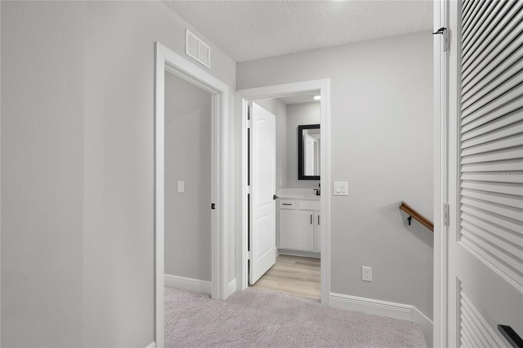 For Sale: $498,900 (4 beds, 2 baths, 2194 Square Feet)