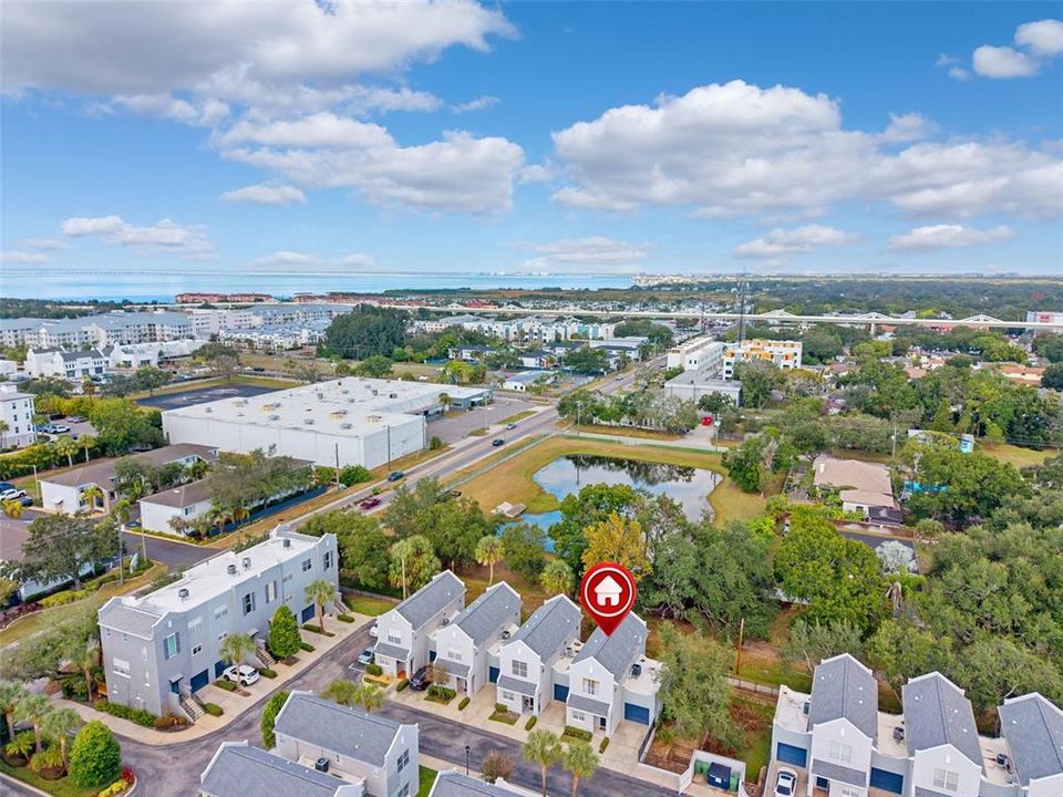 For Sale: $360,000 (2 beds, 2 baths, 1261 Square Feet)