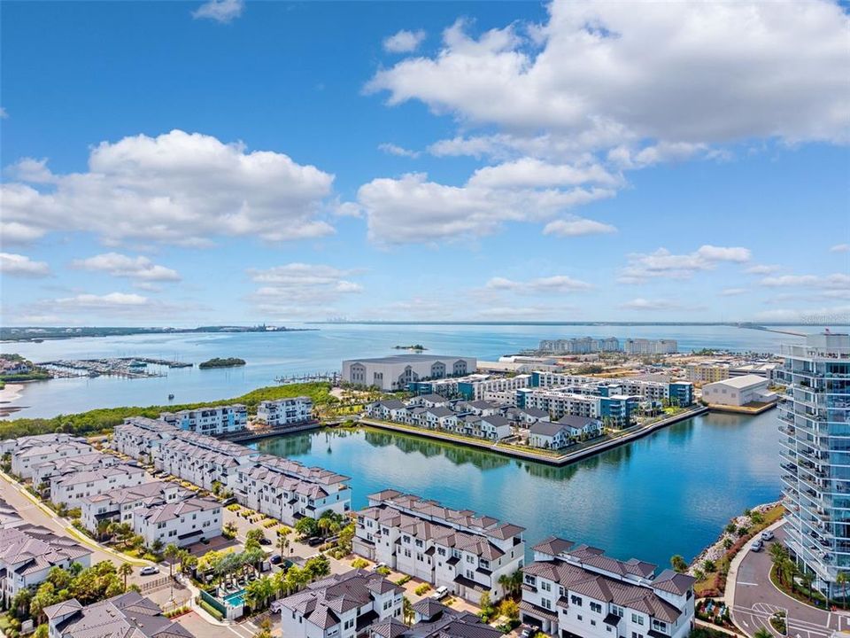 For Sale: $360,000 (2 beds, 2 baths, 1261 Square Feet)