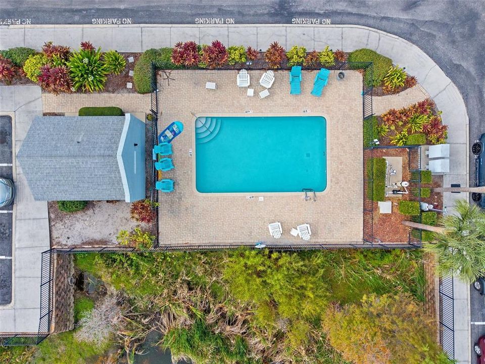 For Sale: $360,000 (2 beds, 2 baths, 1261 Square Feet)