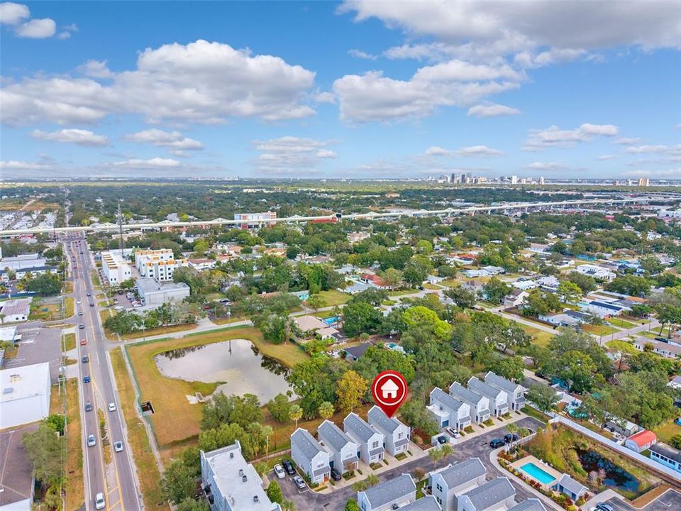 For Sale: $360,000 (2 beds, 2 baths, 1261 Square Feet)