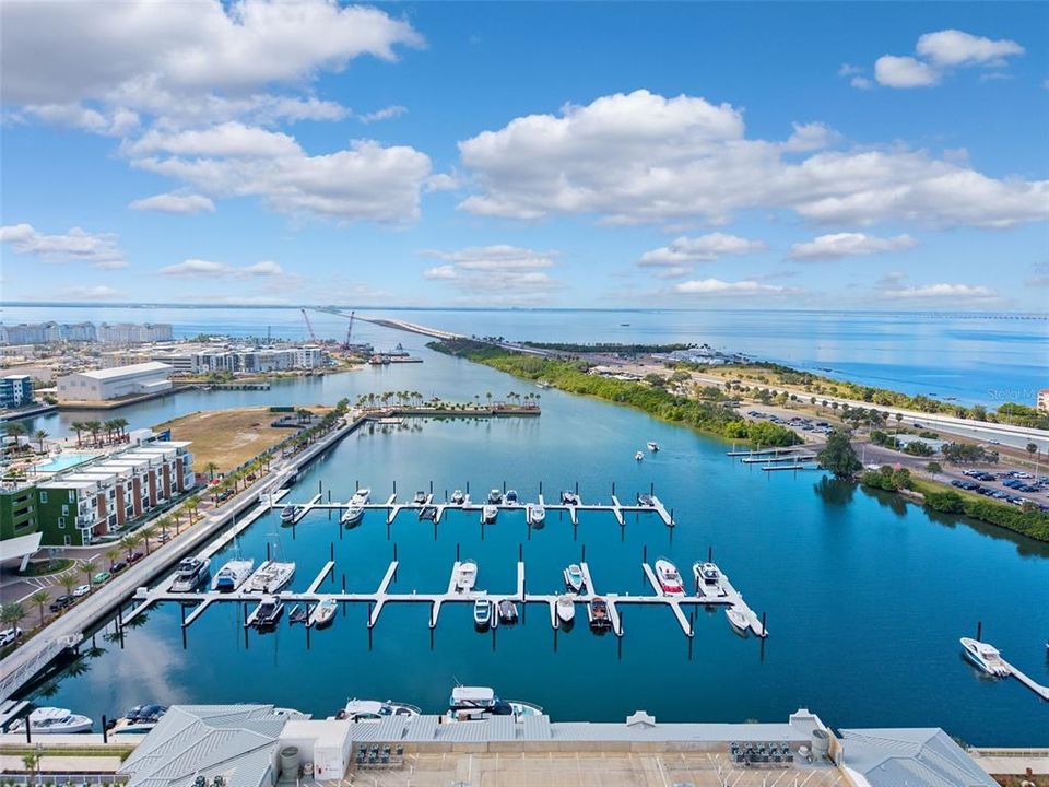 For Sale: $360,000 (2 beds, 2 baths, 1261 Square Feet)