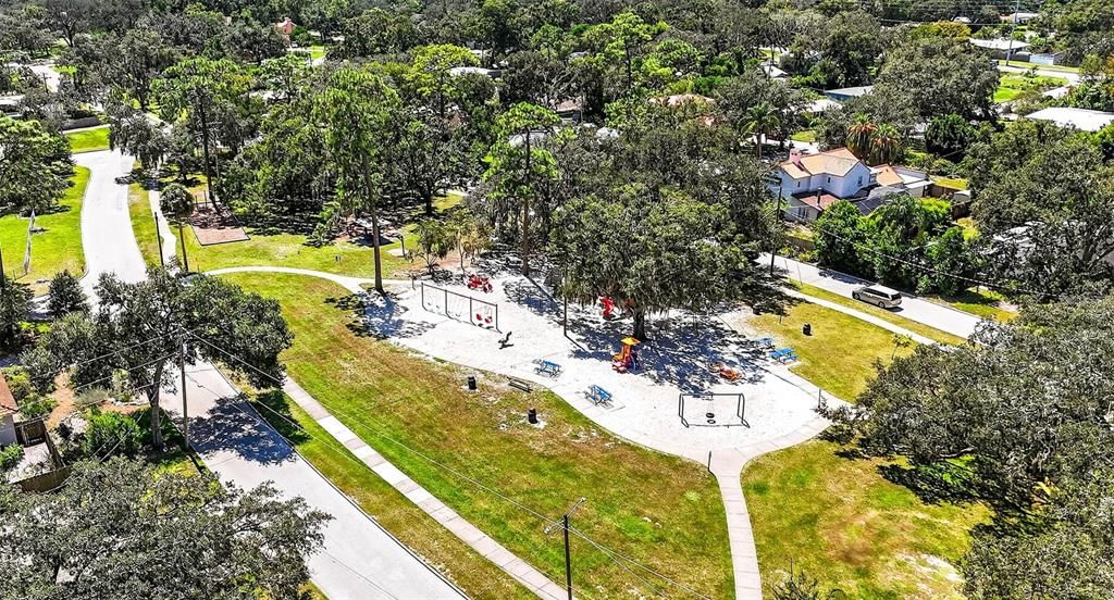 В аренду: $5,000 (4 спален, 3 ванн, 3000 Квадратных фут)