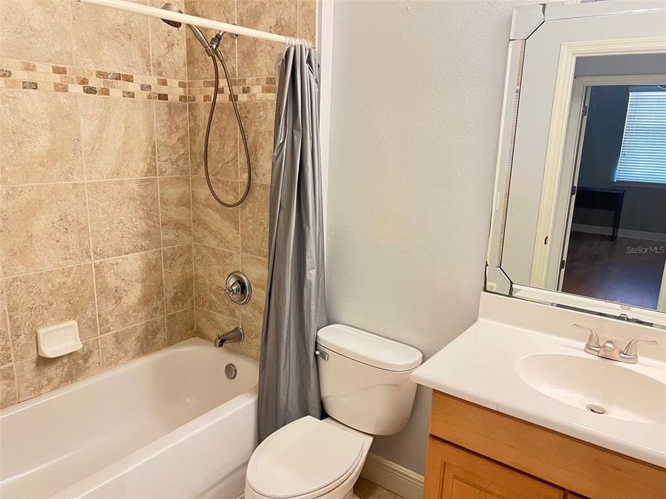 En Venta: $459,000 (3 camas, 2 baños, 1575 Pies cuadrados)