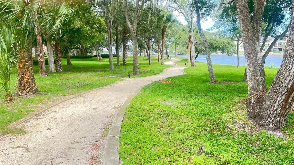 En Venta: $459,000 (3 camas, 2 baños, 1575 Pies cuadrados)