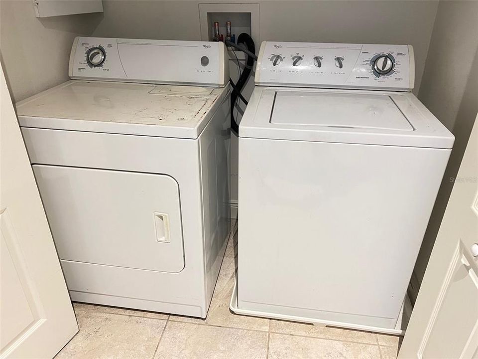 En Venta: $459,000 (3 camas, 2 baños, 1575 Pies cuadrados)