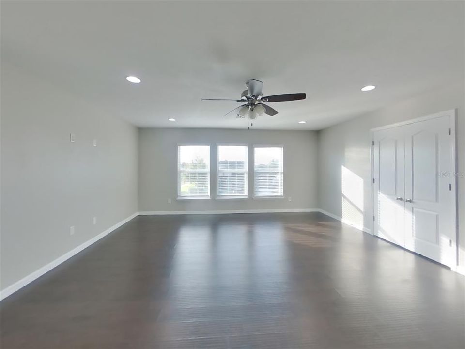 En Renta: $3,099 (4 camas, 3 baños, 3266 Pies cuadrados)