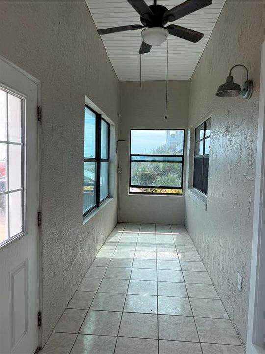 В аренду: $1,600 (1 спален, 1 ванн, 760 Квадратных фут)