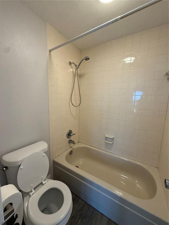 В аренду: $1,600 (1 спален, 1 ванн, 760 Квадратных фут)