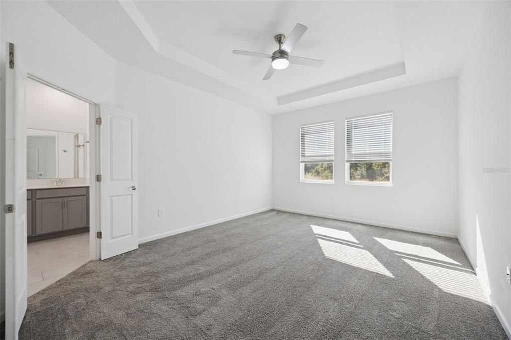 En Venta: $440,000 (3 camas, 2 baños, 2444 Pies cuadrados)