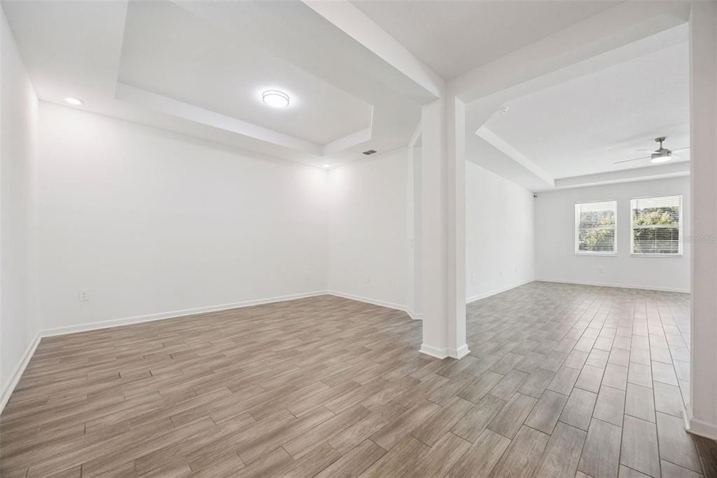 En Venta: $440,000 (3 camas, 2 baños, 2444 Pies cuadrados)