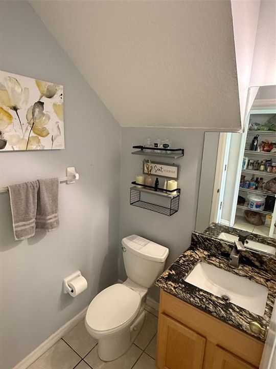 For Rent: $2,850 (3 beds, 2 baths, 1817 Square Feet)