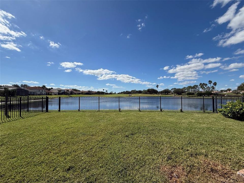 For Rent: $2,850 (3 beds, 2 baths, 1817 Square Feet)